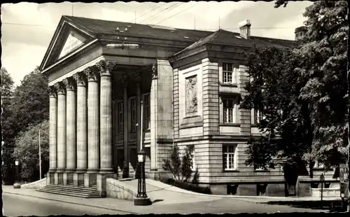 Ak Meiningen in Thüringen, Theater, Außenansicht, Säulen