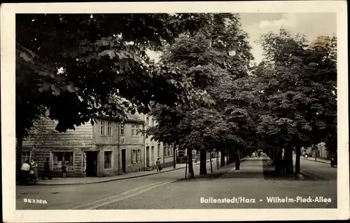 Ak Ballenstedt im Harz, Wilhelm-Pieck-Allee