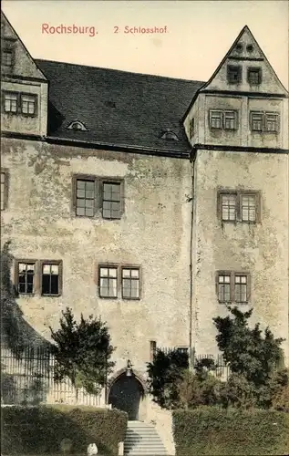 Ak Rochsburg Lunzenau in Sachsen, 2. Schlosshof, Außenansicht