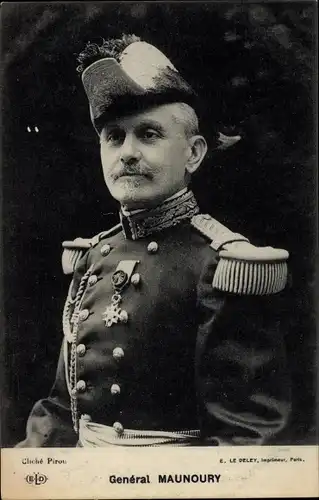 Ak Général Joseph Maunoury, Marschall von Frankreich, Portrait in Uniform