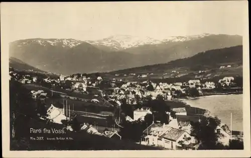 Ak Voss Norwegen, Parti fra Voss, Gesamtansicht, Bucht, Umgebung, Berge