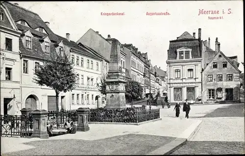 Ak Meerane in Sachsen, Partie an der Augustusstraße, Kriegerdenkmal, Restaurant Burgkeller, Neumarkt