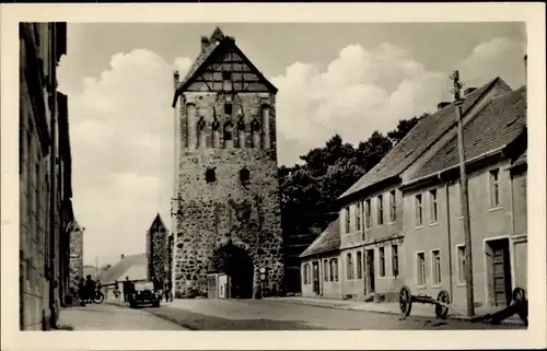 Ak Lychen im Kreis Uckermark, Stargarder Tor