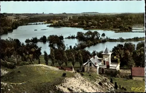 Ak Corbie Somme, Les Etangs de la Barette, Villa am See, Panorama