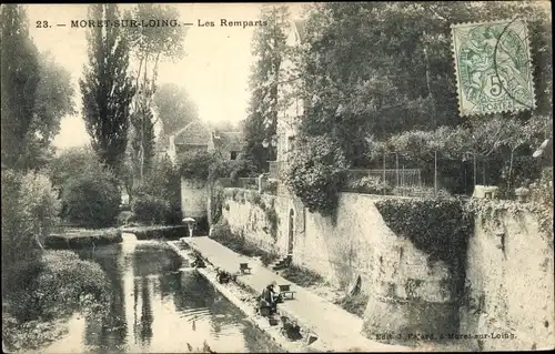 Ak Moret-sur-Loing Seine et Marne, Les Remparts