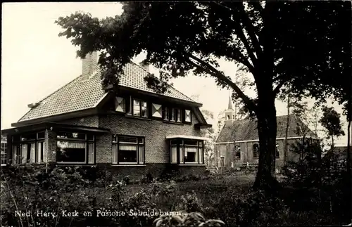 Ak Sebaldeburen Grootegast Groningen, Ned. Herv. Kerk en Pastorie