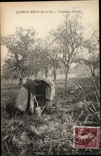 Ak Quincy Seine et Marne, Fontaine Crottin