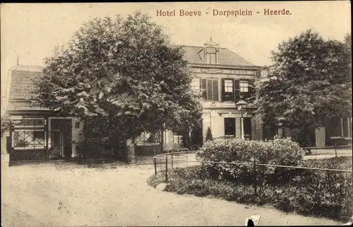 Ak Heerde Gelderland, Hotel Boeve, Dorpsplein