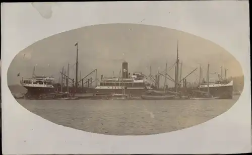 Foto Ak Miike Japan, Dampfer Tjiliwong im Hafen