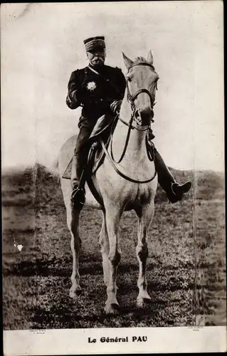 Ak General Pau zu Pferde, Portrait, Uniform, Heerführer