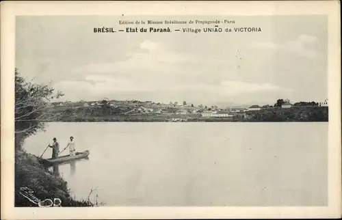 Ak Uniao da Victoria Etat du Parana Brasilien, Village, Ruderboot, Uferansicht