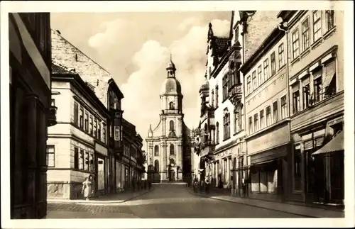 Ak Suhl Thüringer Wald, Straßenpartie in der Stadt, Kirche