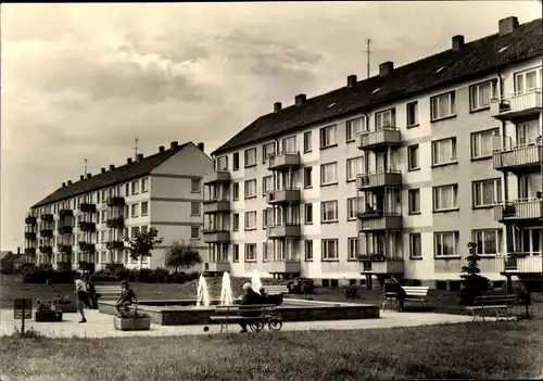 Ak Demmin in Vorpommern, Neubauten am Mark