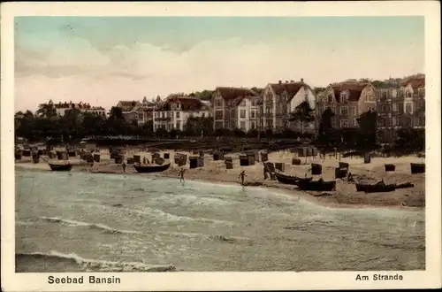 Ak Ostseebad Bansin Heringsdorf auf Usedom, Partie am Strande, Boote, Strandkörbe