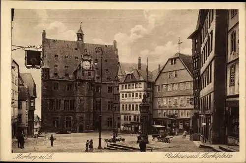 Ak Marburg an der Lahn, Rathaus und Marktplatz, Denkmal, Gasthaus zum alten Ritter