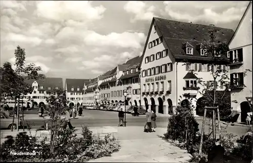 Ak Freudenstadt im Nordschwarzwald, Marktplatz, Hotel Krone