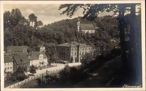 Foto Ak Tharandt im Erzgebirge, Straßenpartie