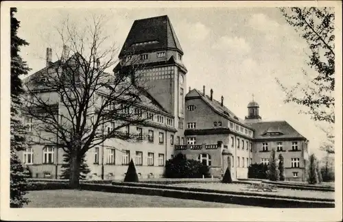 Ak Arnsdorf in Sachsen, Verwaltungsgebäude der Landesanstalt