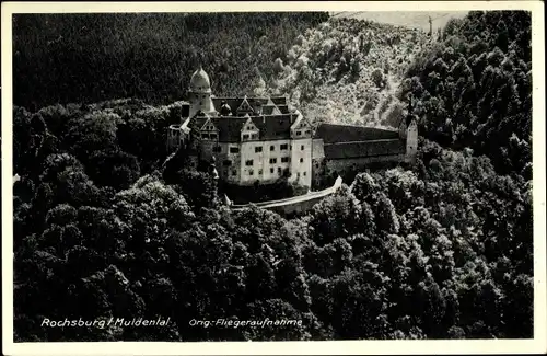 Ak Rochsburg Lunzenau in Sachsen, Schloss Rochsburg, Fliegeraufnahme