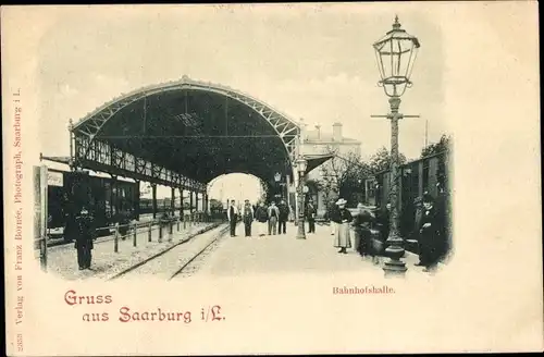 Ak Sarrebourg Saarburg Lothringen Moselle, Bahnhofshalle, Bahnhof, Gleisseite