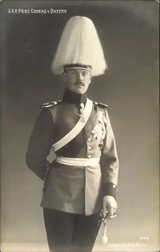 Ak Prinz Conrad von Bayern, Portrait in Uniform, Orden