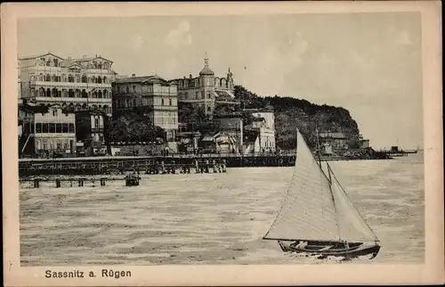 Ak Sassnitz auf der Insel Rügen, Segelpartie, Anleger, Hotels