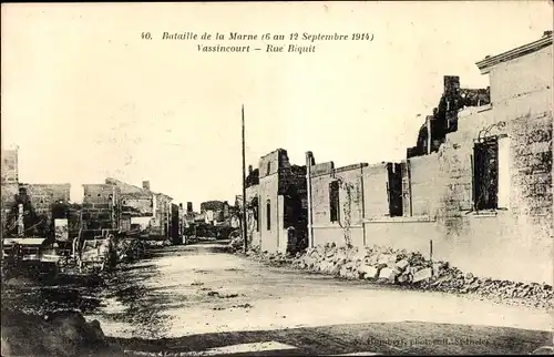 Ak Vassincourt Meuse, Rue Biquit, Bataille de la Marne 1914, Kriegszerstörung 1. WK