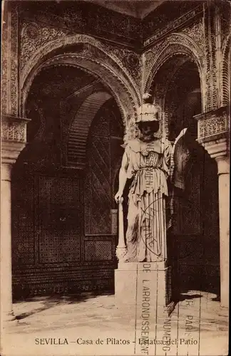 Ak Sevilla Andalusien, Casa de Pilatos, Estatua del Patio, Denkmal