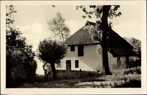 Ak Grieben Insel Hiddensee in der Ostsee, Bauernhaus