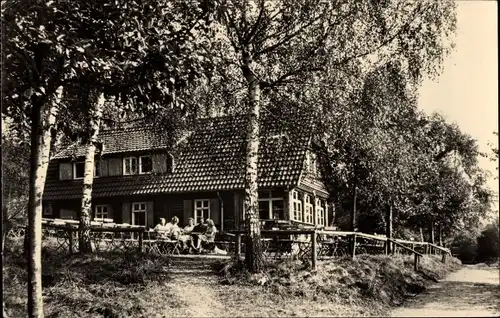 Ak Schmalkalden im Thüringer Wald, Berggasthaus Queste, Terrassenpartie