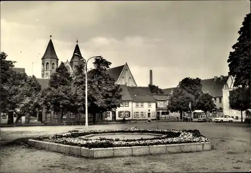 Ak Aken an der Elbe Sachsen Anhalt, Friedensplatz