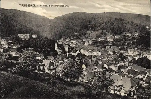 Ak Triberg Schwarzwald, Blick über die Stadt, Kirche