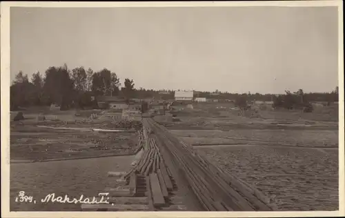Foto Makslahti ? bei Leningrad Russland, Blick über eine Brücke