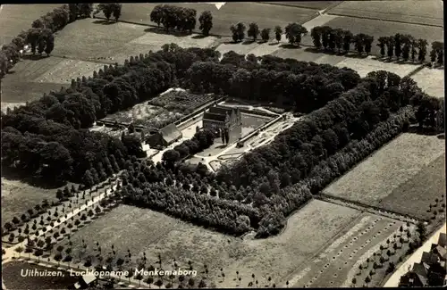 Ak Uithuizen Groningen, Menkemaborg, Luftbild