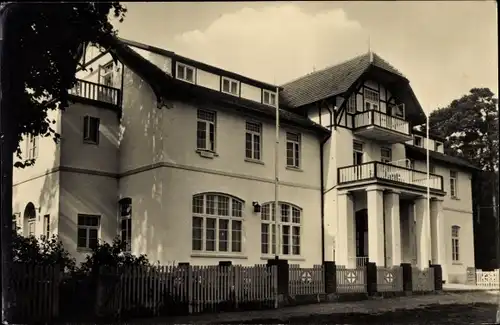 Ak Malchow Mecklenburg, Blick auf ein Gasthaus