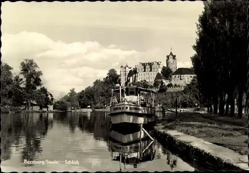 Ak Bernburg an der Saale, Schloss, Boot