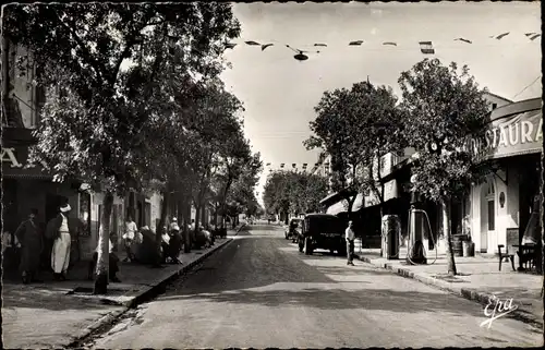 Ak Bouira Algerien, Rue Centrale