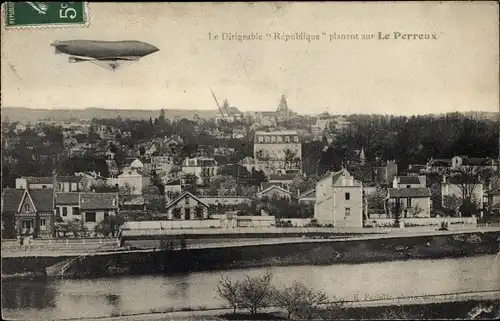 Ak Les Pionniers de l'air, Ballon Dirigeable de M. Malecot, moteur Argus 40 HP