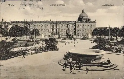 Ak Berlin Mitte, Königl. Schloss und Lustgarten, Brunnen