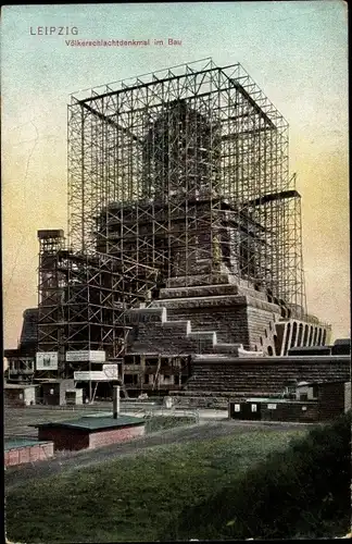 Ak Leipzig, Blick auf das Völkerschlachtdenkmal im Bau