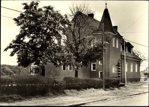 Ak Coswig in Anhalt, Jugendherberge Hermann Hagendorf, Außenansicht