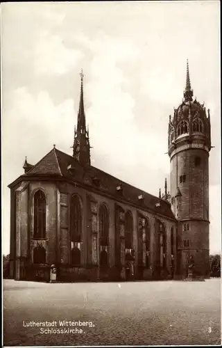 Ak Lutherstadt Wittenberg, Blick auf die Schloßkirche, Außenansicht