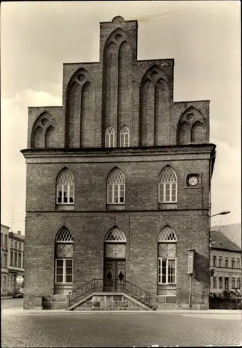 Ak Parchim in Mecklenburg, Rathaus, Außenansicht