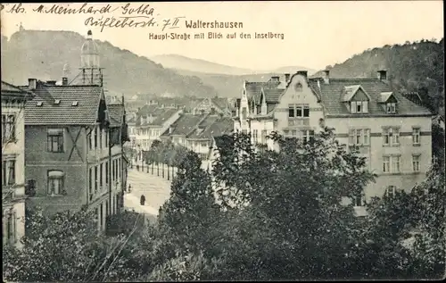 Ak Waltershausen in Thüringen, Hauptstraße mit Blick auf den Inselberg
