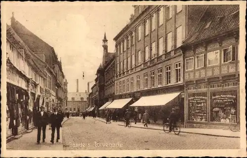 Ak Randers Dänemark, Torvegade, Geschäfte