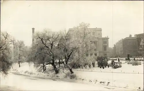 Foto Ak Riga Lettland, Winteransicht, Parkanlagen