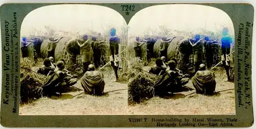 Stereo Foto East Africa, House building by Masai Women, their husbands looking on