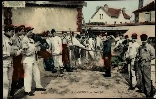 Ak Les Plaisirs de la Caserne, Corvée, Französische Soldaten