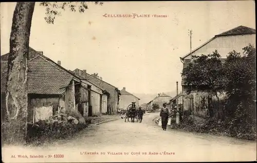 Ak Celles sur Plaine Vosges, L'Entree du Village du cote de Raon-l'Etape, Pferdewagen