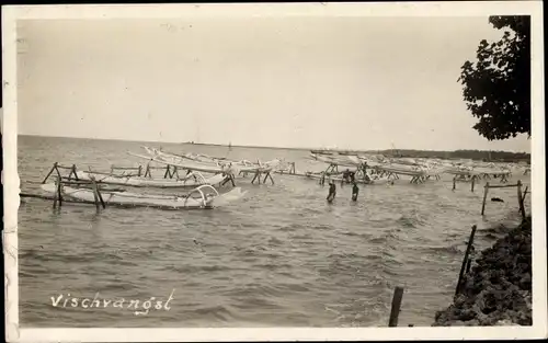 Foto Ak Indonesien, Vischvangst